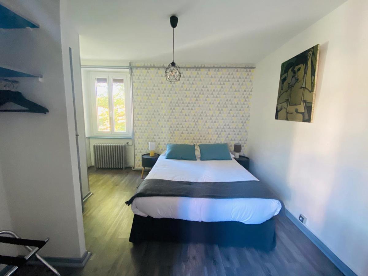 A La Maison Hotel Restaurant Лакон Экстерьер фото